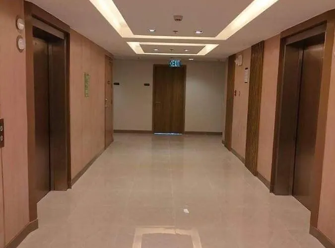 S Residences Near International Airport 마닐라